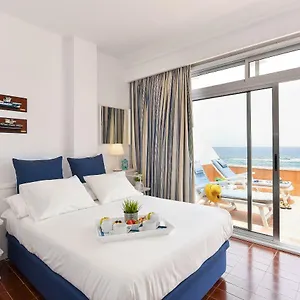 Seafront Marinablue Apartamento