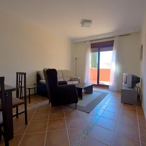 https://royal-suites-marbella.1costadelsol.com